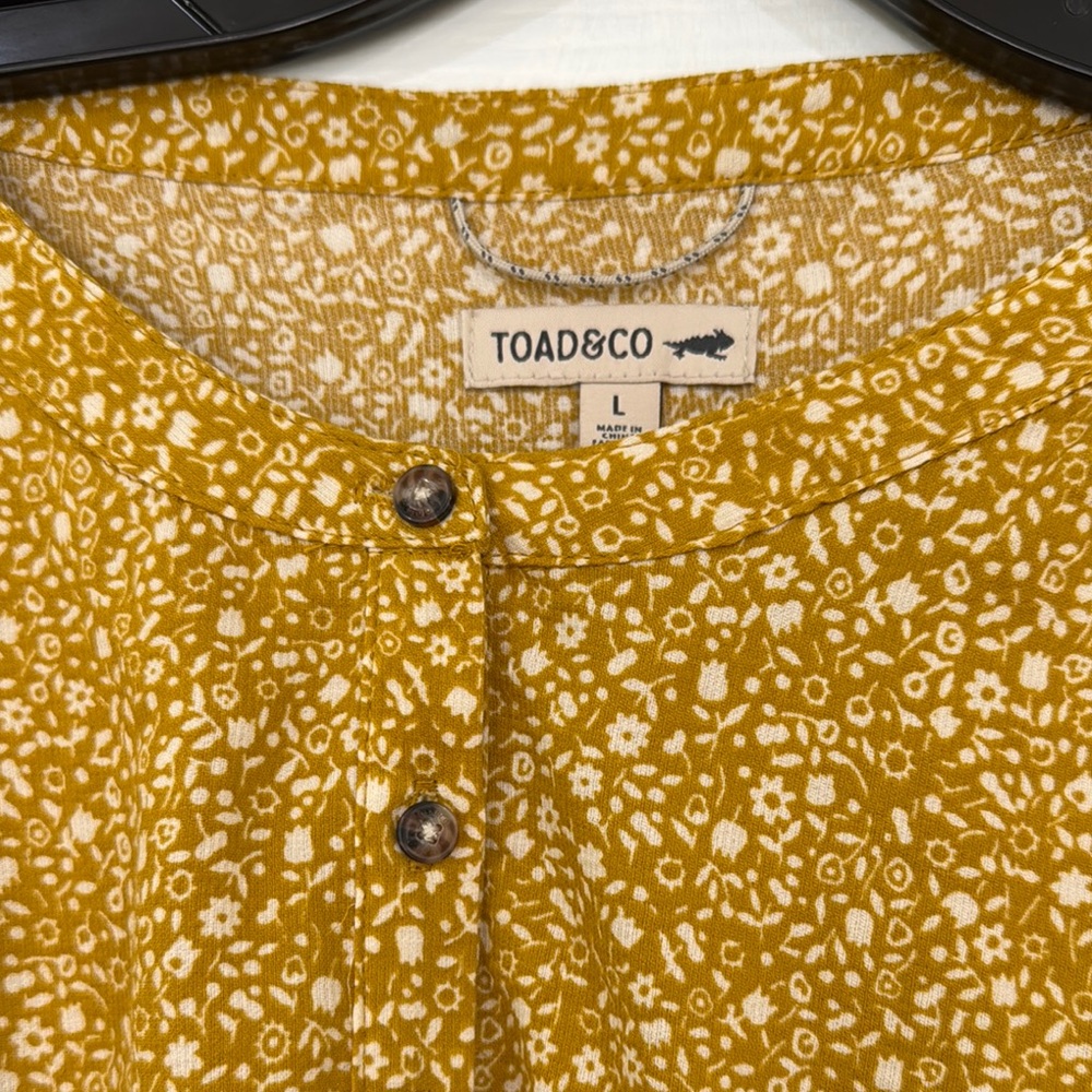 Toad &Co,  Yellow Boxy Bib Collar Blouse - Picture 2 of 5